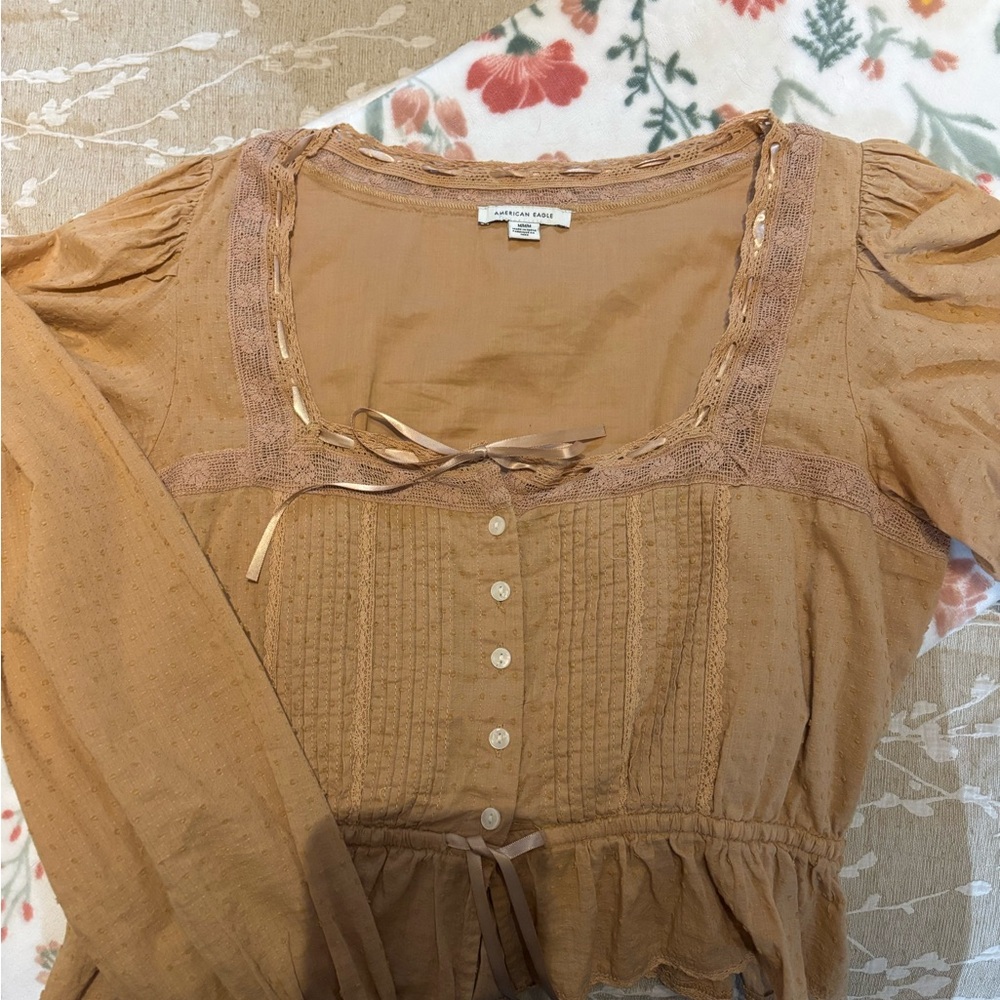 American Eagle Outfitters Tan Puff Sleeve Blouse